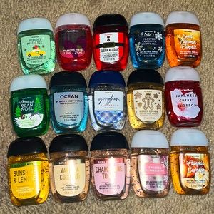 15pk Bath and Body Works hand sanitizers!